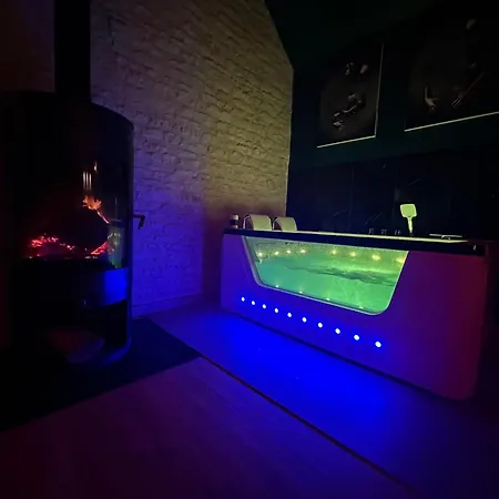 Nyaraló Roomandx-loveroom-caen-bayeux