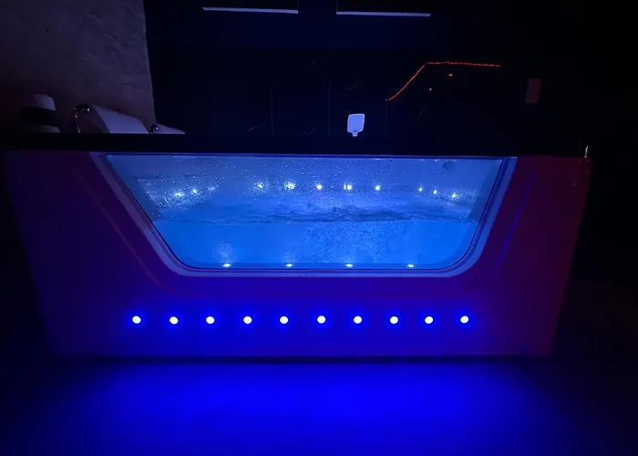 Roomandx-loveroom-caen-bayeux בית נופש Le Fresne-Camilly