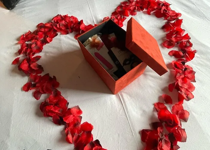 Roomandx-loveroom-caen-bayeux Le Fresne-Camilly